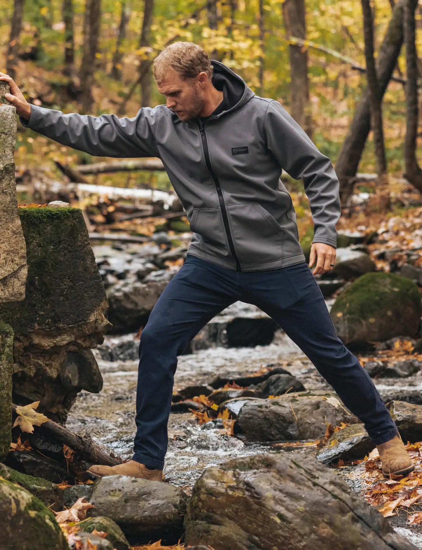 TUMBLEDOWN SOFT SHELL JACKET
