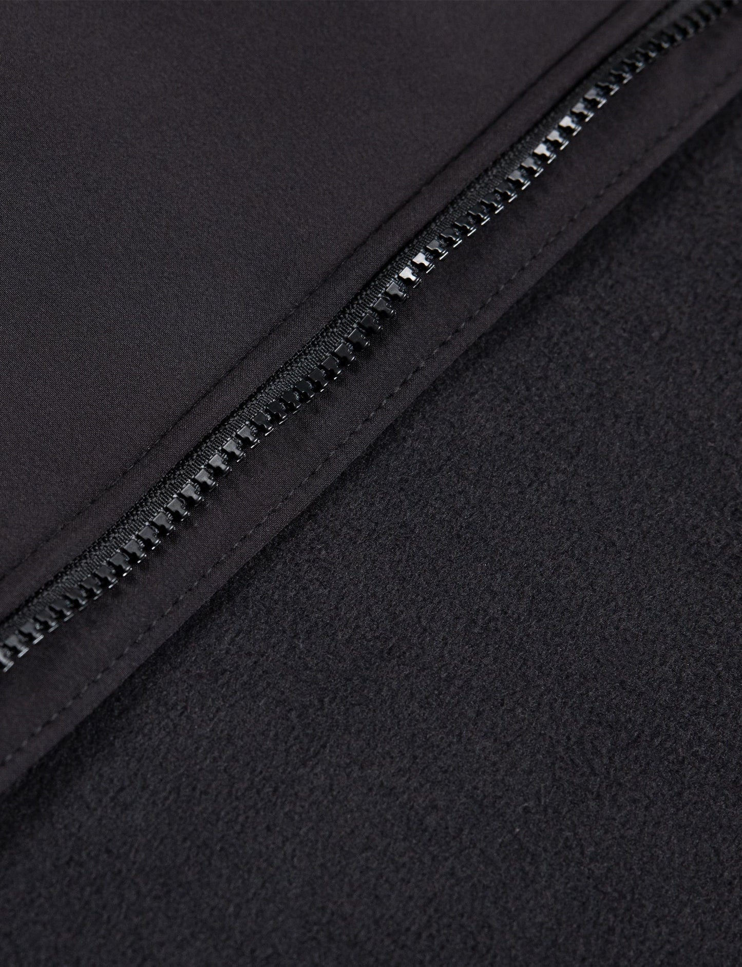 TUMBLEDOWN SOFT SHELL JACKET