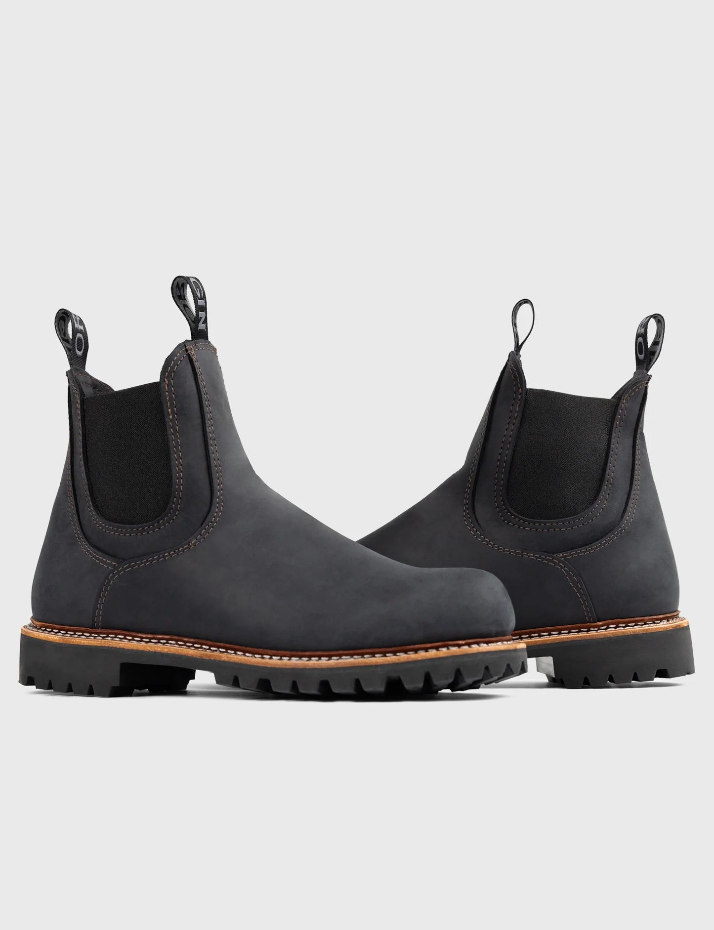 IRONSIDE CHELSEA BOOT BIG LUG SOLE